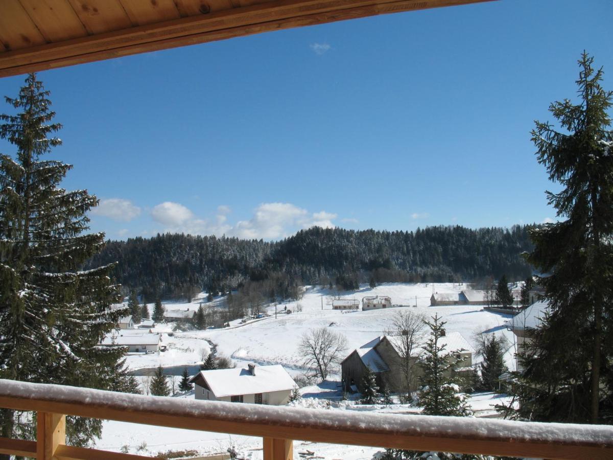 Apartamento Les Loges du Jura 4 étoiles Nanchez Exterior foto